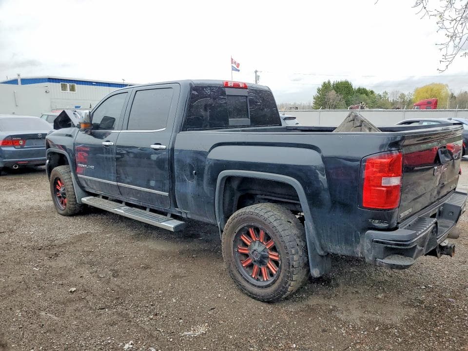 2018 GMC SIERRA K2500 DENALI 2