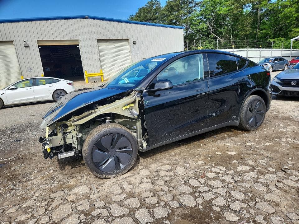 2026 TESLA MODEL Y - 1