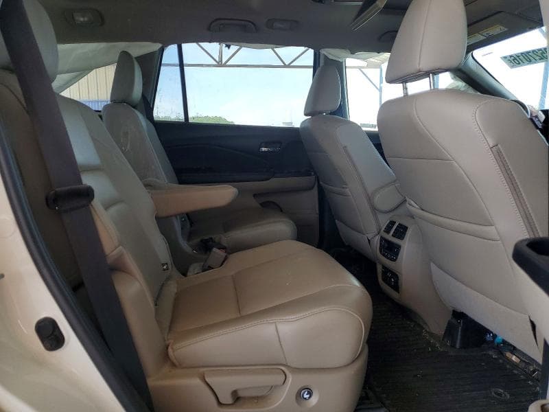 2019 HONDA PILOT ELITE 10