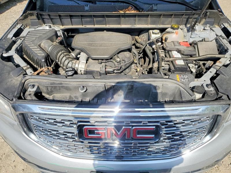 2019 GMC ACADIA DENALI 12