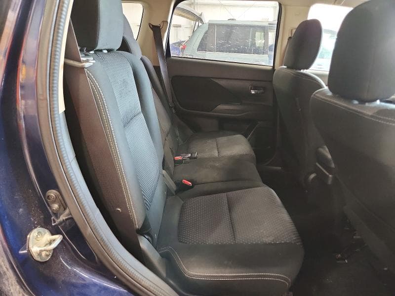 2017 MITSUBISHI OUTLANDER ES 11