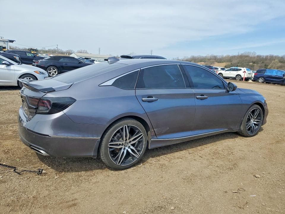 2021 HONDA ACCORD TOURING 3