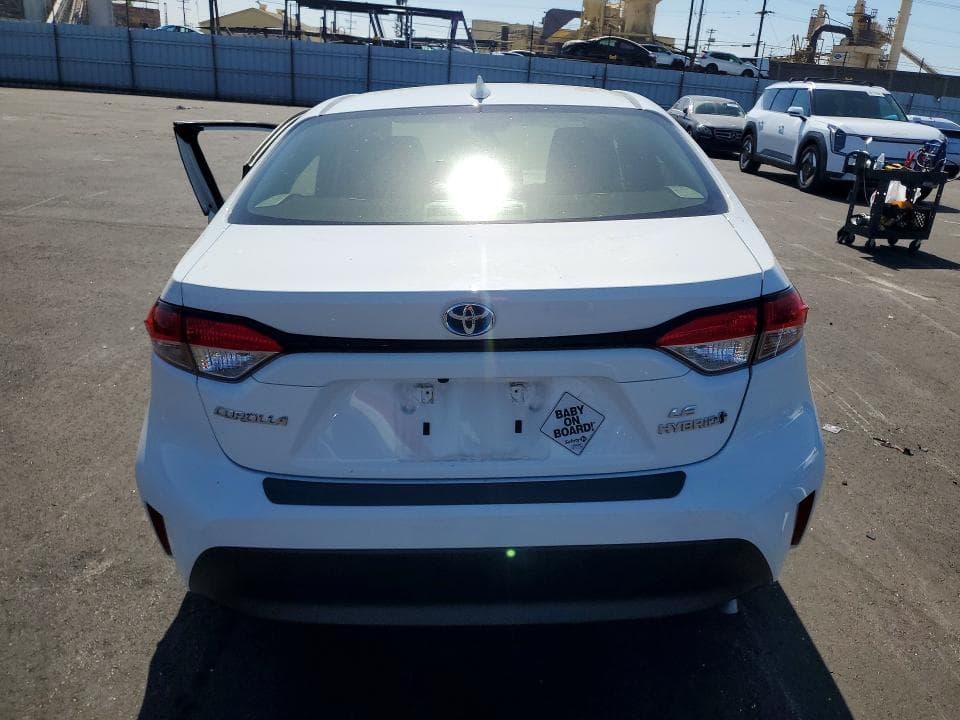 2023 TOYOTA COROLLA HYBRID LE 6