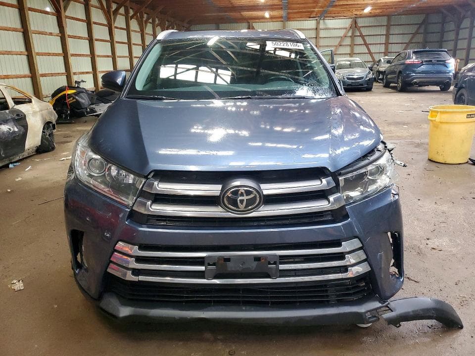 2017 TOYOTA HIGHLANDER XLE 5