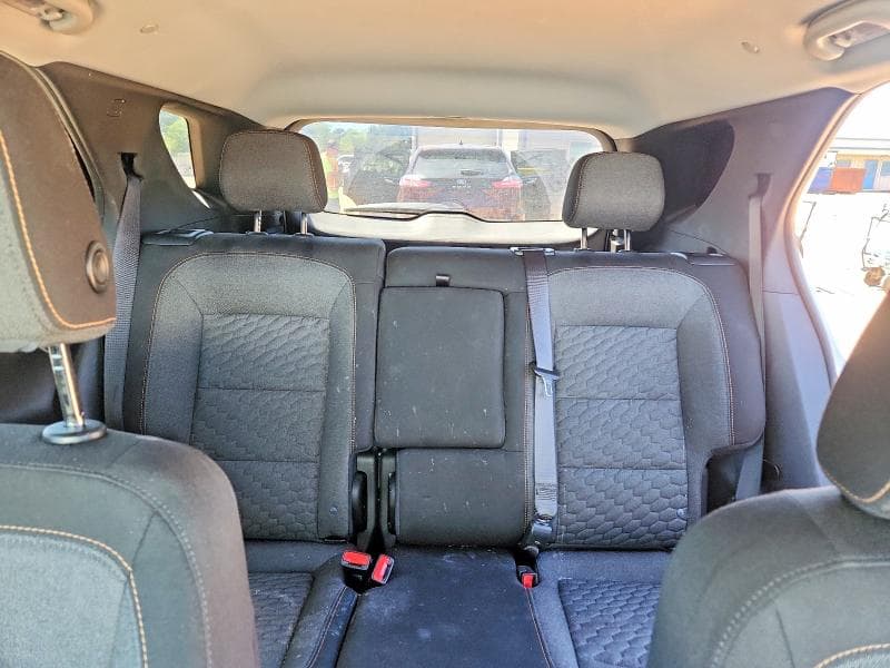2021 CHEVROLET EQUINOX LT 10
