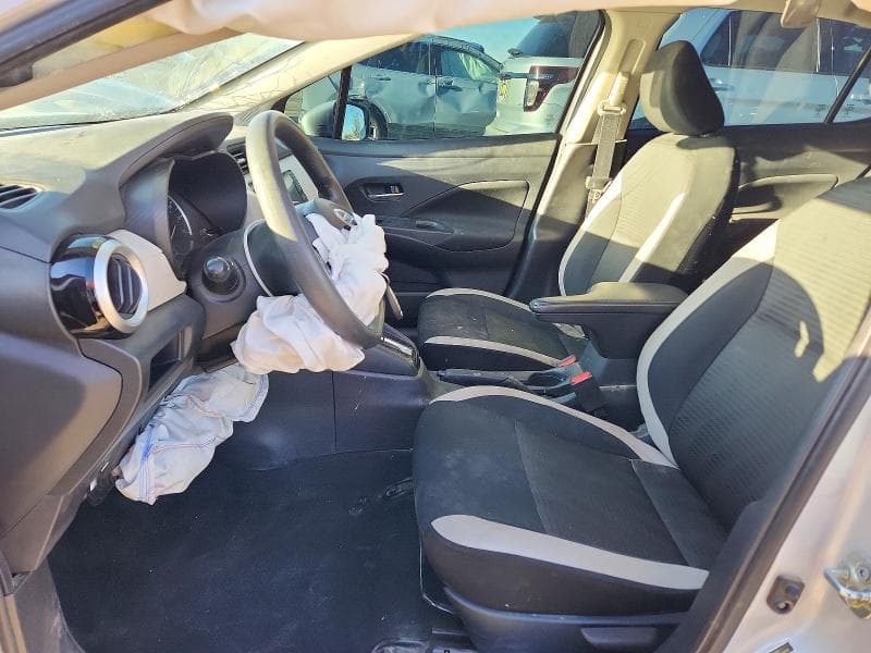 2021 NISSAN VERSA SV 7
