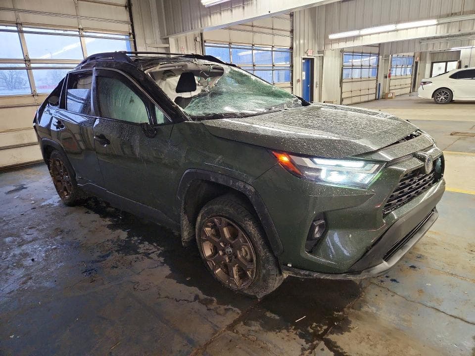 2024 TOYOTA RAV4 HYBRID WOODLAND EDITION 4