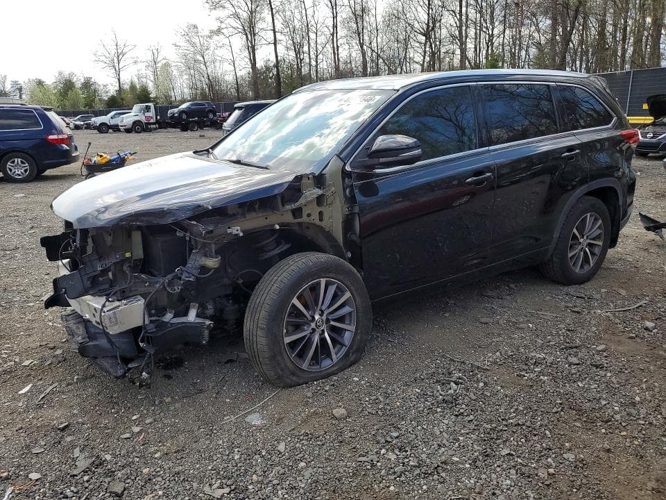 2018 TOYOTA HIGHLANDER XLE - 1