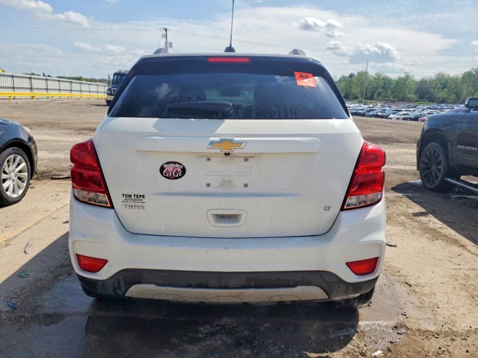 2018 CHEVROLET TRAX 1LT 6