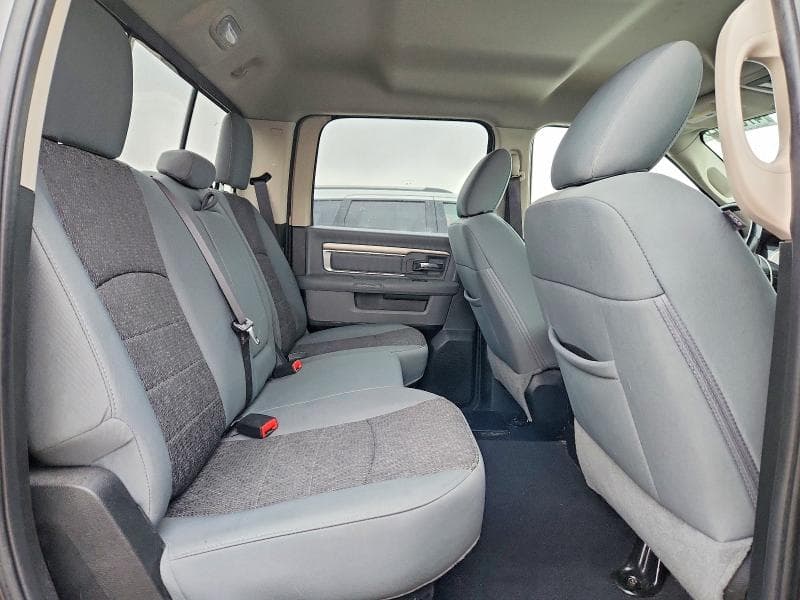 2018 RAM 1500 SLT 10