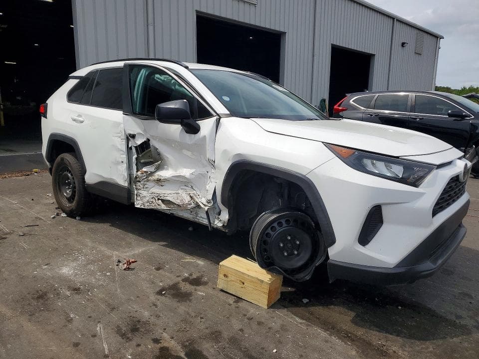 2020 TOYOTA RAV4 LE 4
