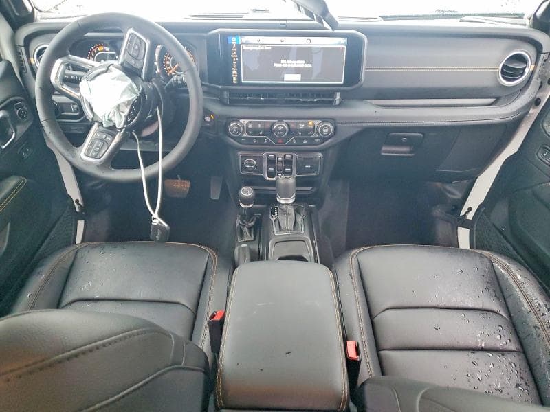 2026 JEEP WRANGLER SAHARA 8