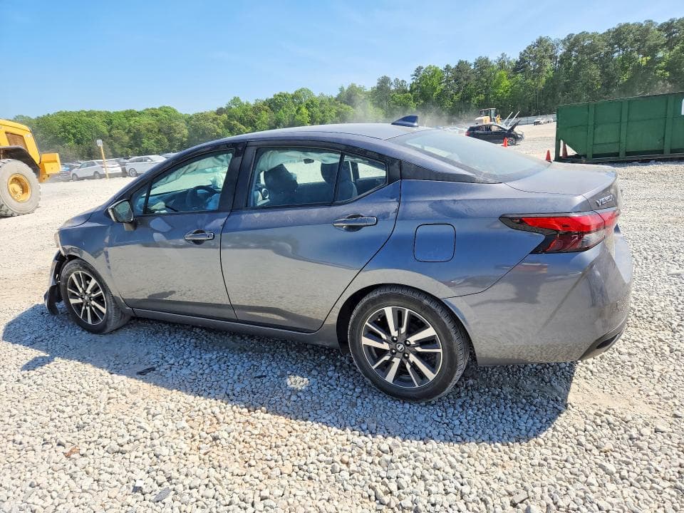 2021 NISSAN VERSA SV 2