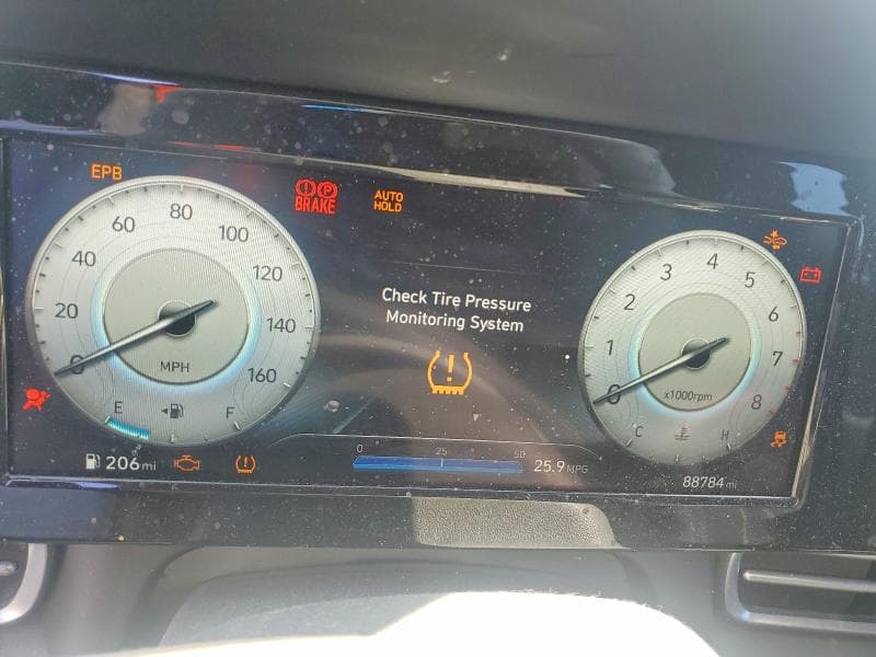 2022 HYUNDAI ELANTRA SEL 9