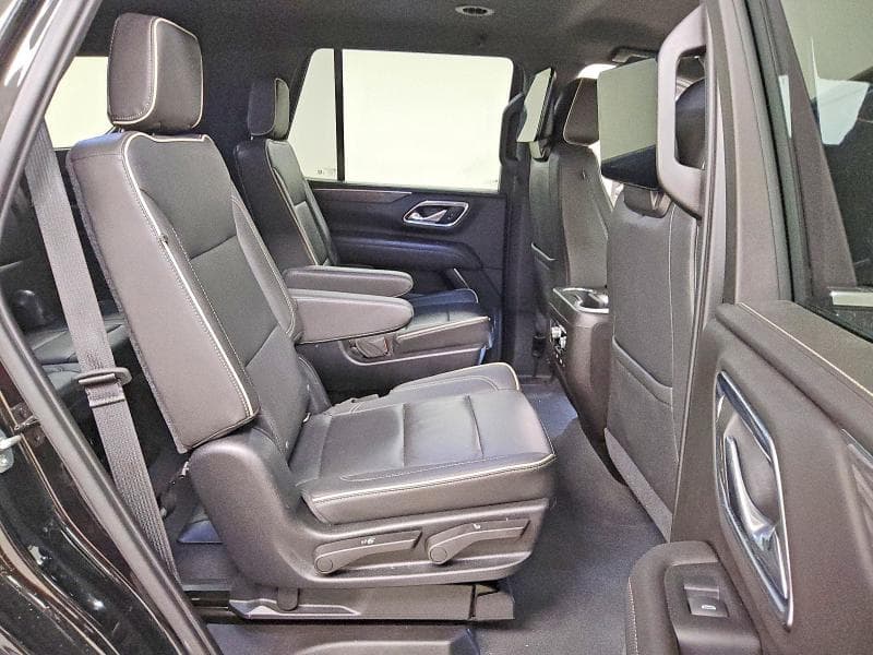 2021 GMC YUKON SLT 11