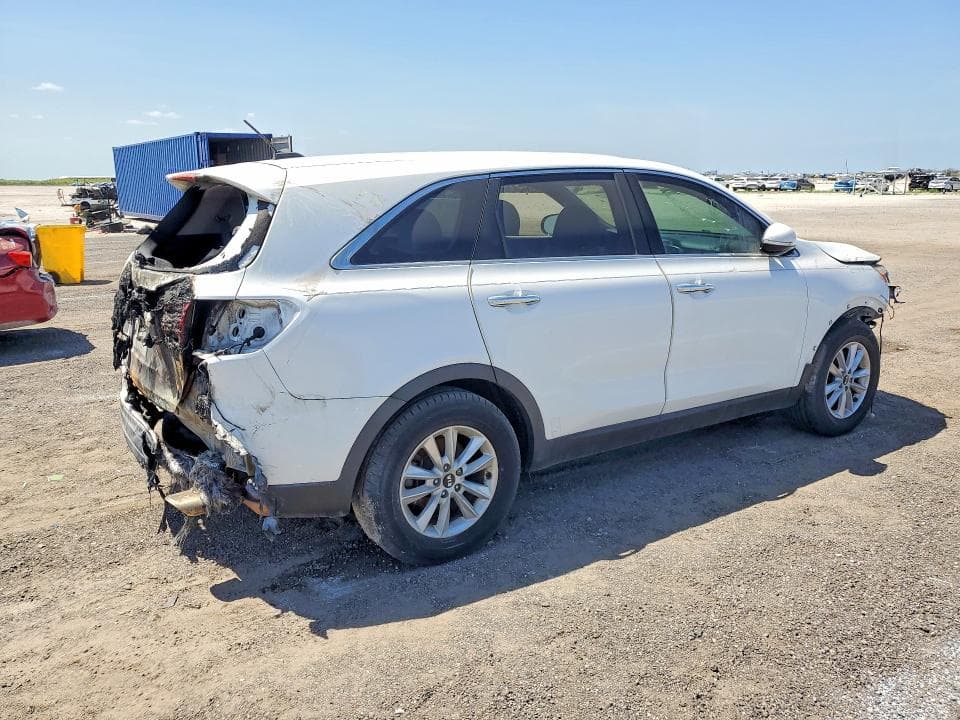 2019 KIA SORENTO LX 3