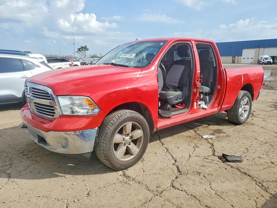 2016 RAM 1500 SLT - 1