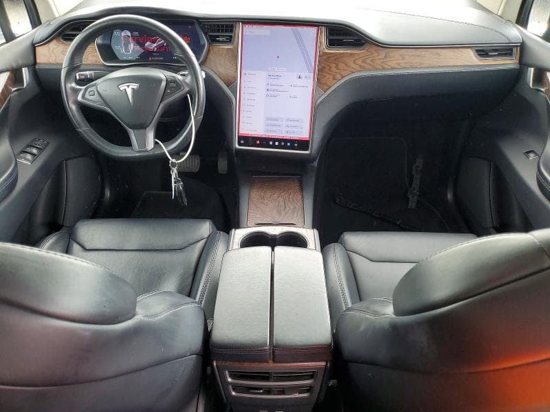2018 TESLA MODEL X 8