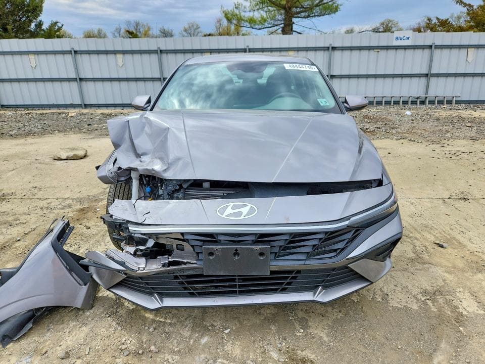 2024 HYUNDAI ELANTRA SEL 5