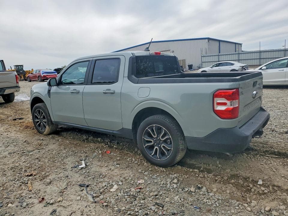 2024 FORD MAVERICK LARIAT 2