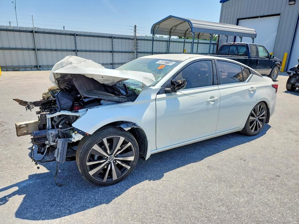 2019 NISSAN ALTIMA SR - 1