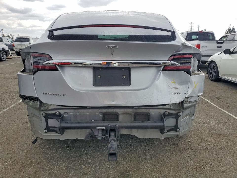 2018 TESLA MODEL X 6