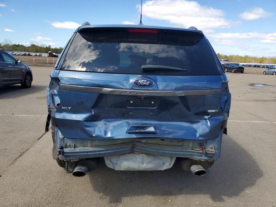 2018 FORD EXPLORER XLT 6