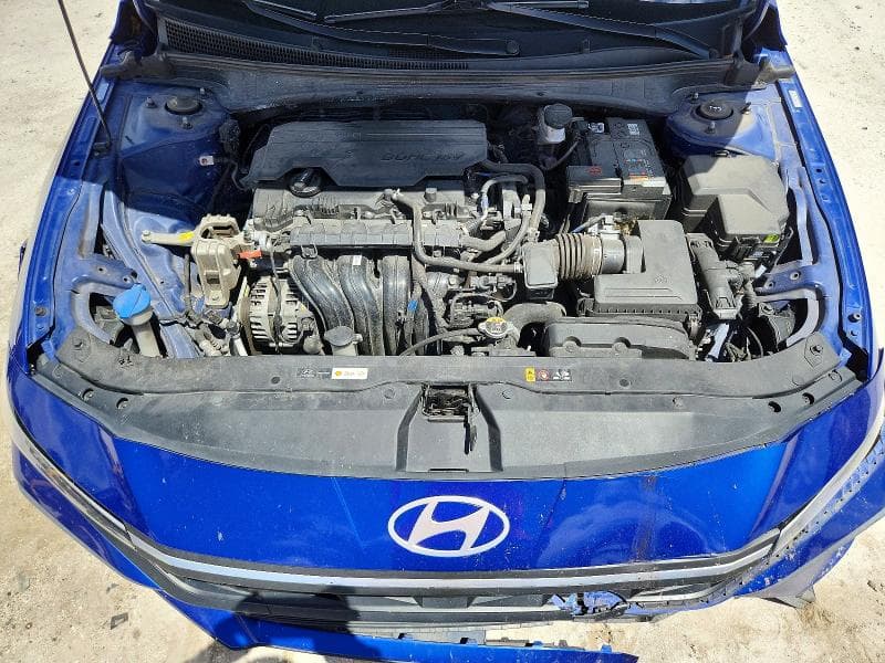 2024 HYUNDAI ELANTRA SEL 11