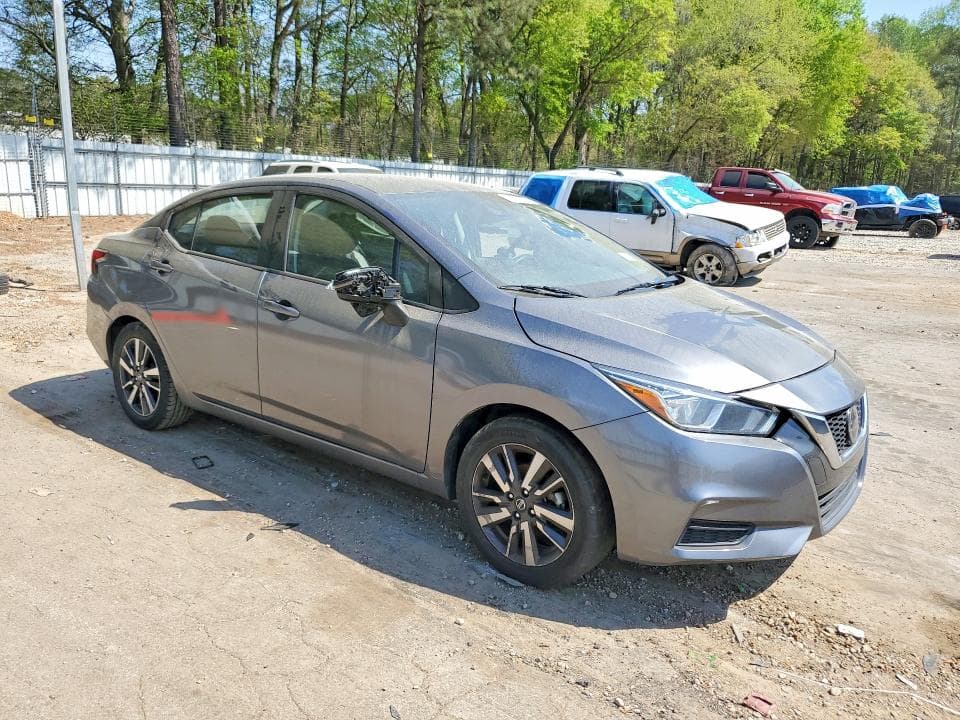 2021 NISSAN VERSA SV 4