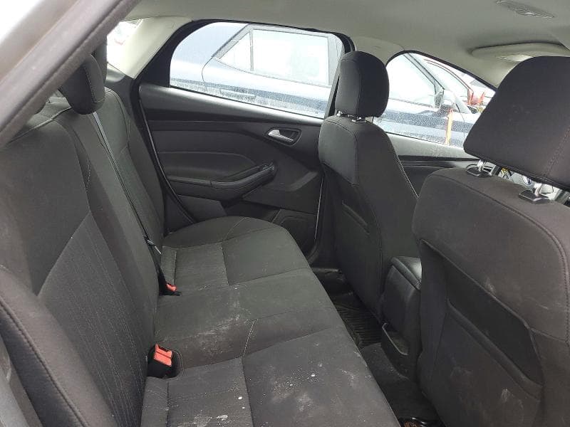2017 FORD FOCUS SE 10