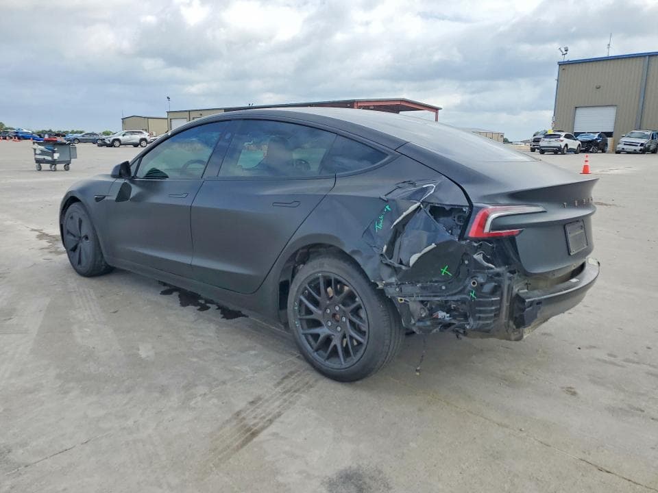 2024 TESLA MODEL 3 2