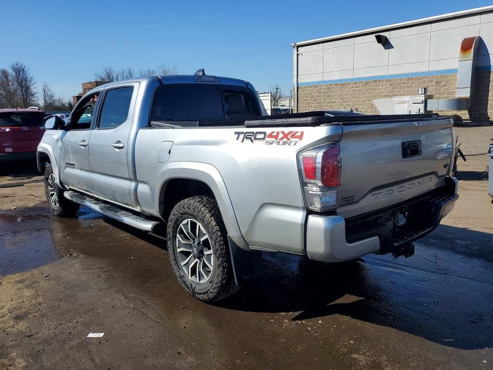 2022 TOYOTA TACOMA TRD SPORT 2