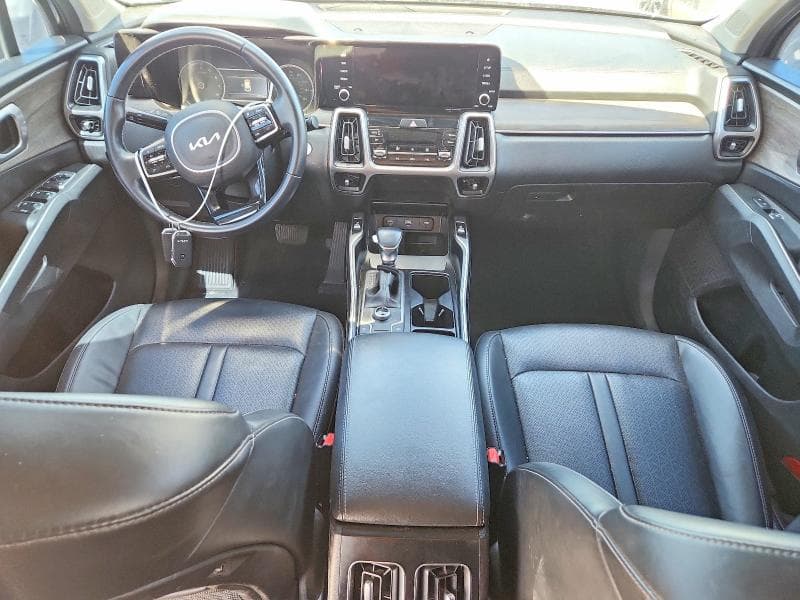 2022 KIA SORENTO S 8