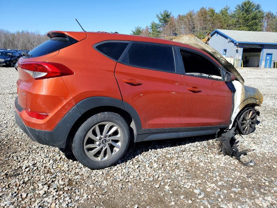 2018 HYUNDAI TUCSON SE 3