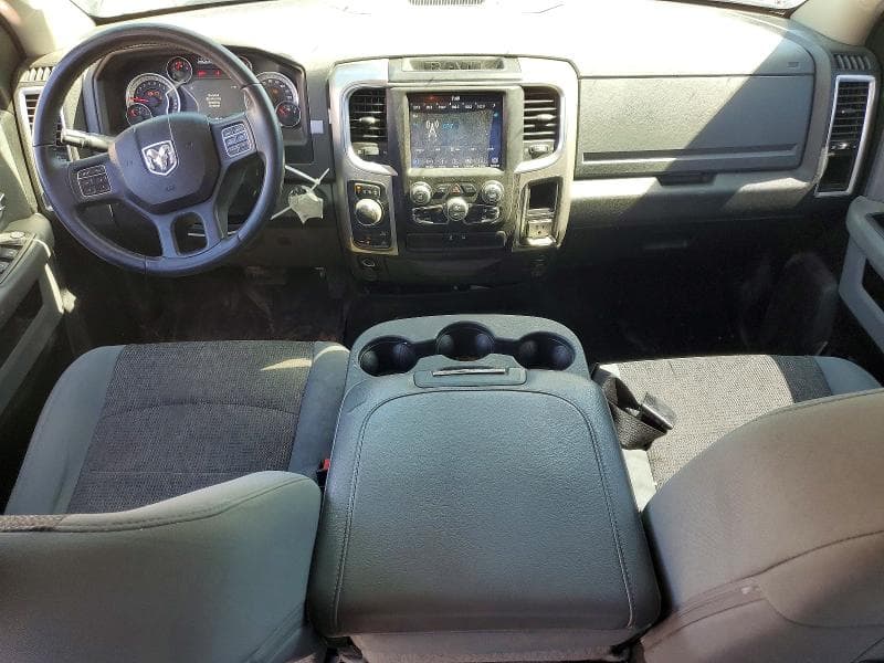 2019 RAM 1500 CLASSIC SLT 8