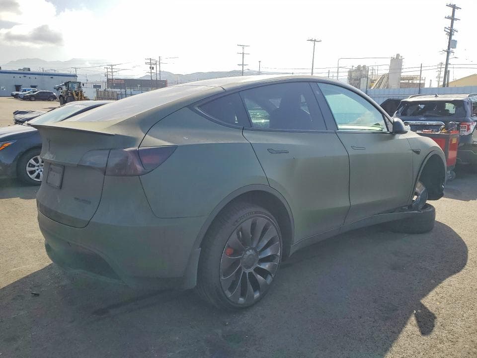2023 TESLA MODEL Y 3