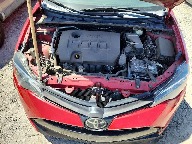 2018 TOYOTA COROLLA LE 11