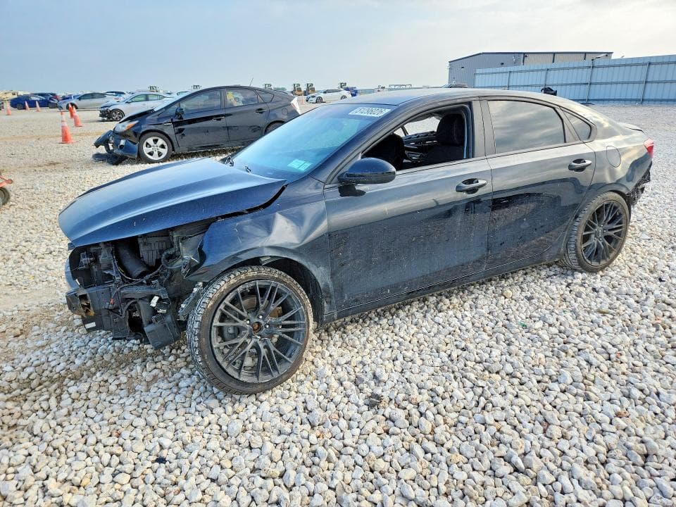 2022 KIA FORTE LXS