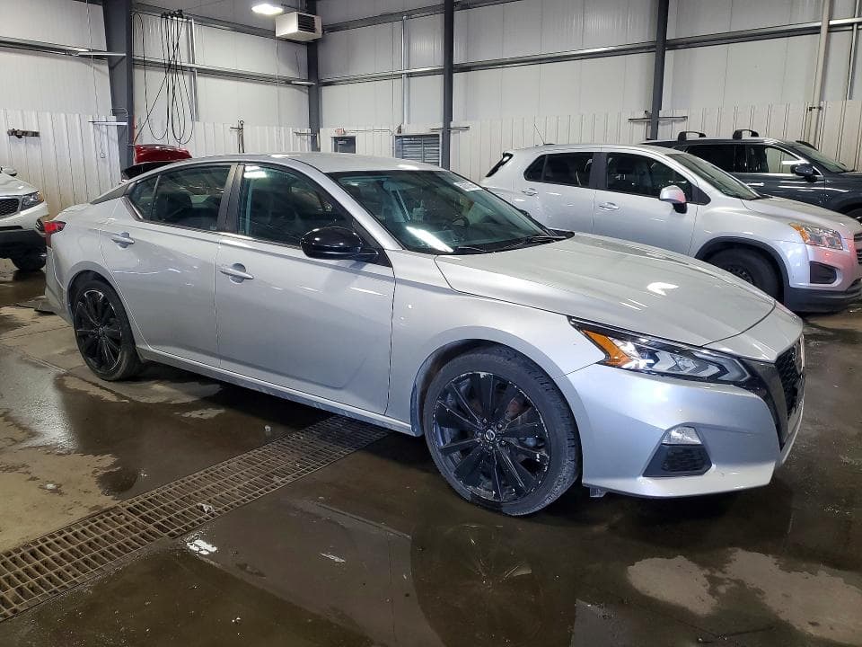 2019 NISSAN ALTIMA SR 4