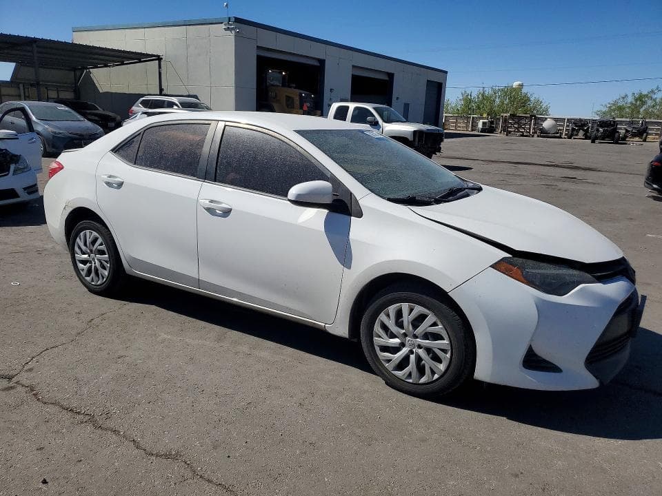 2019 TOYOTA COROLLA LE 4