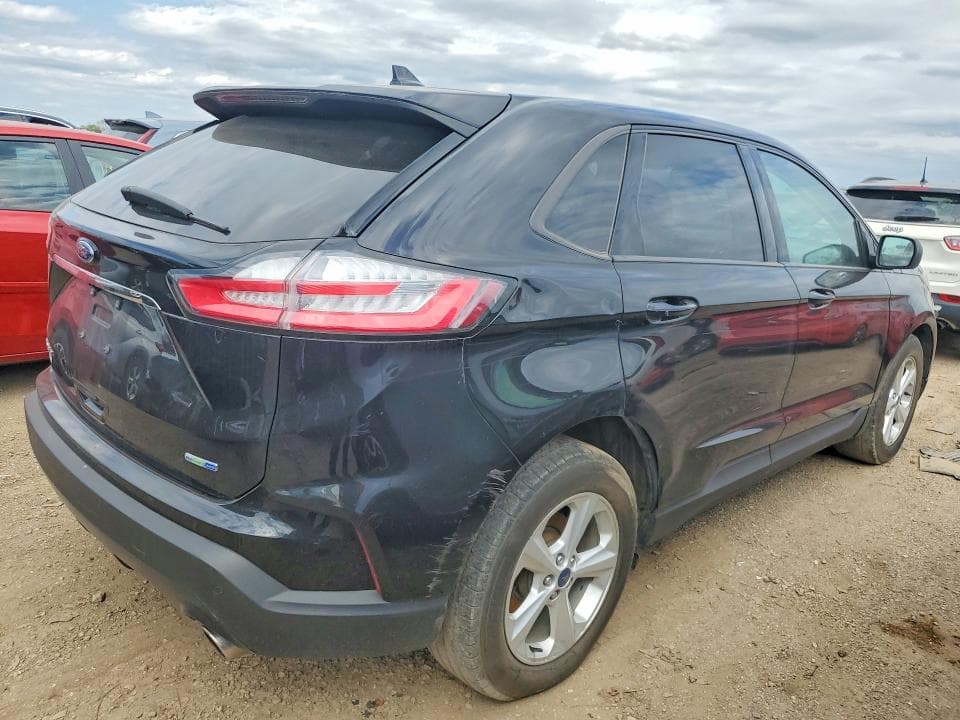2019 FORD EDGE SE 3