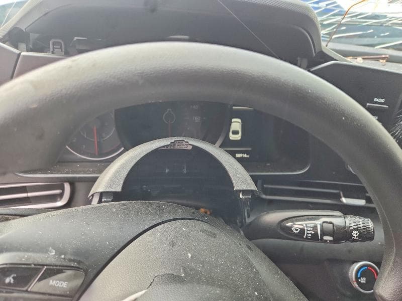 2023 HYUNDAI ELANTRA SE 9