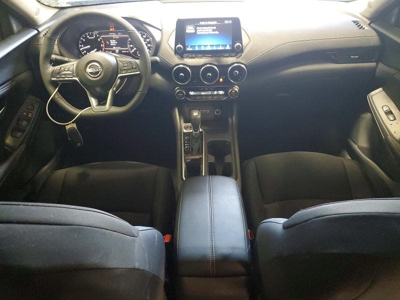 2025 NISSAN SENTRA SV 8