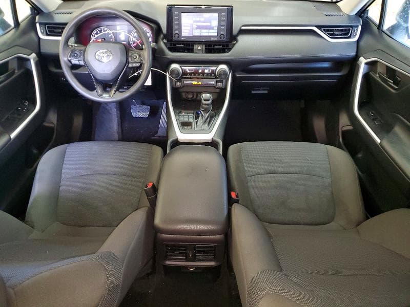 2022 TOYOTA RAV4 LE 8