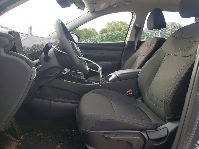 2025 HYUNDAI TUCSON SE 7