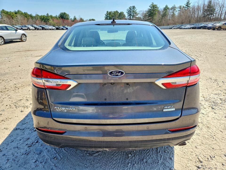 2019 FORD FUSION SEL 6