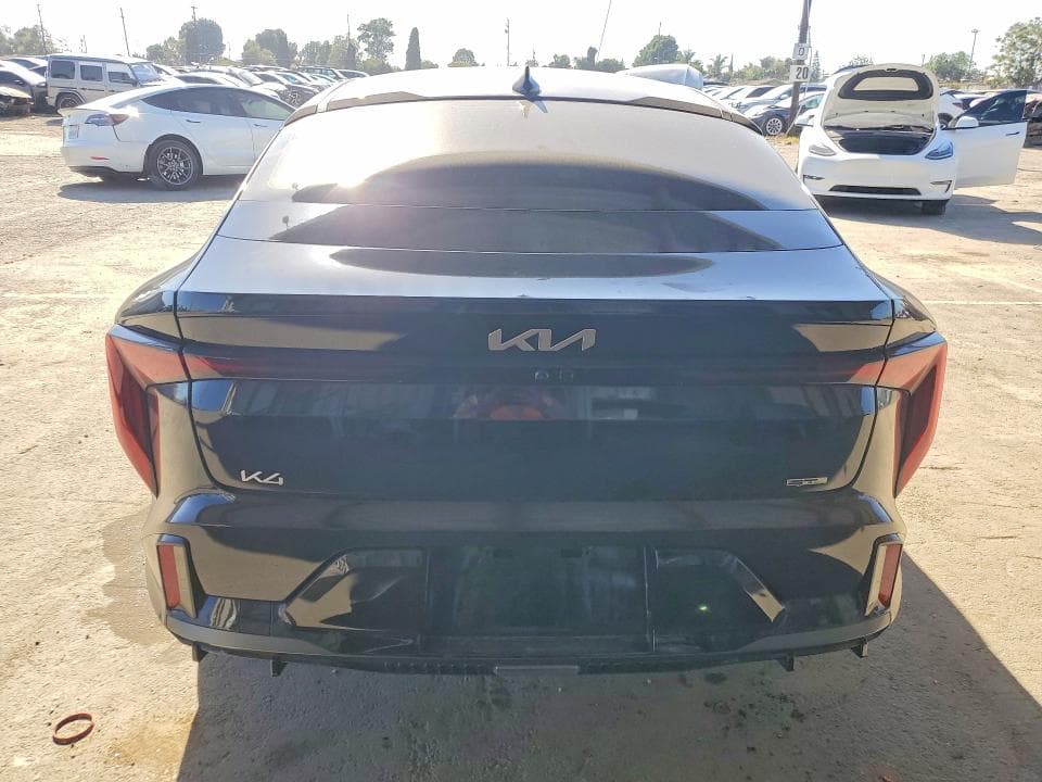 2025 KIA K4 6