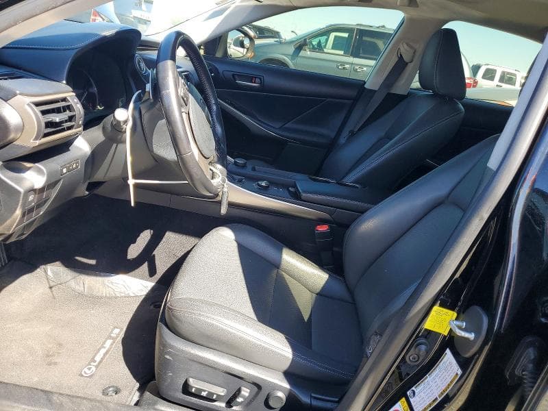 2017 LEXUS IS 300 BASE 7