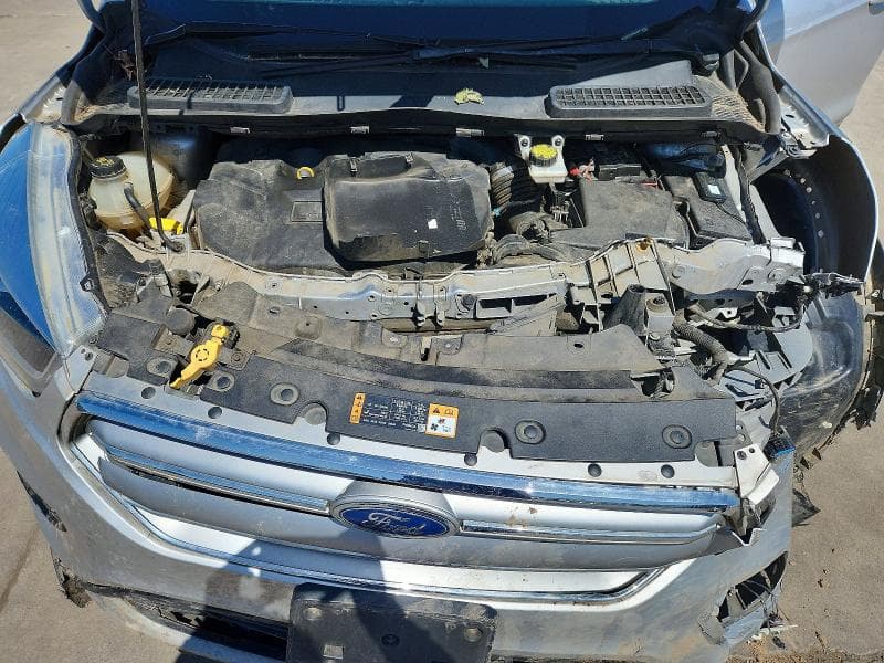 2017 FORD ESCAPE SE 11