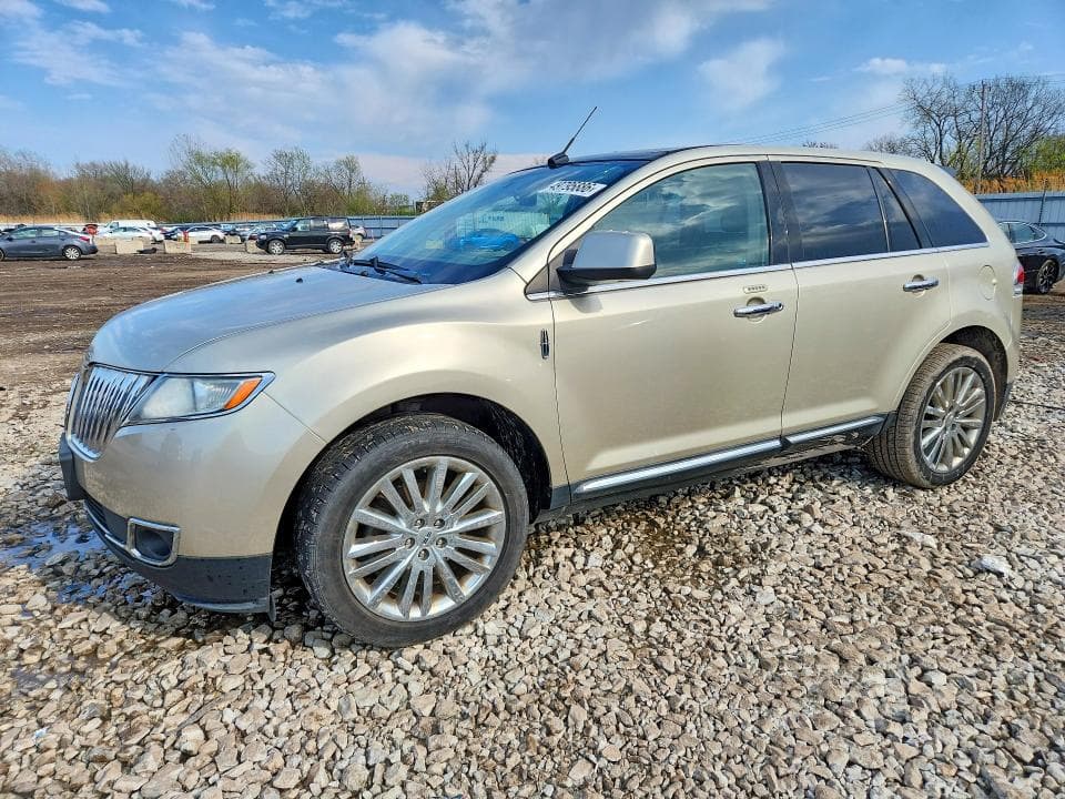 2011 LINCOLN MKX - 1